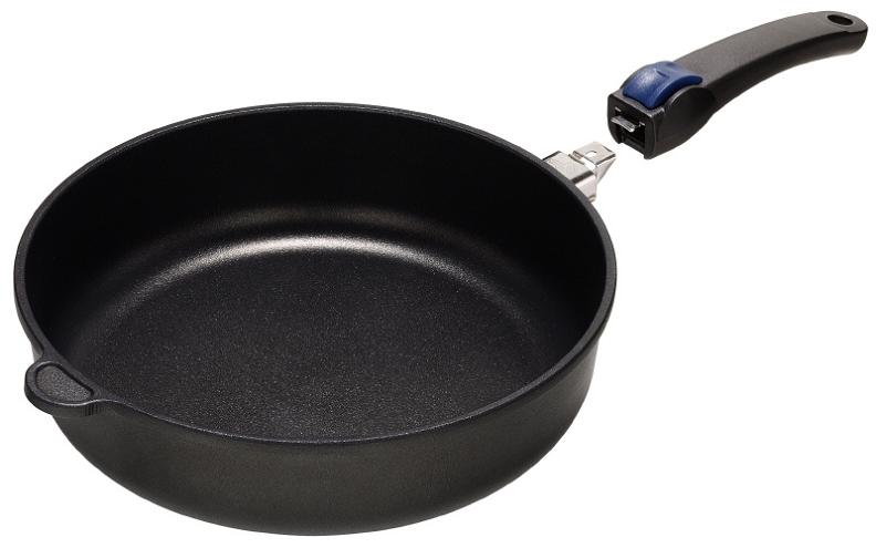 Titanová pánev AMT s odnímatelnou ručkou 28 cm v 7 + víko