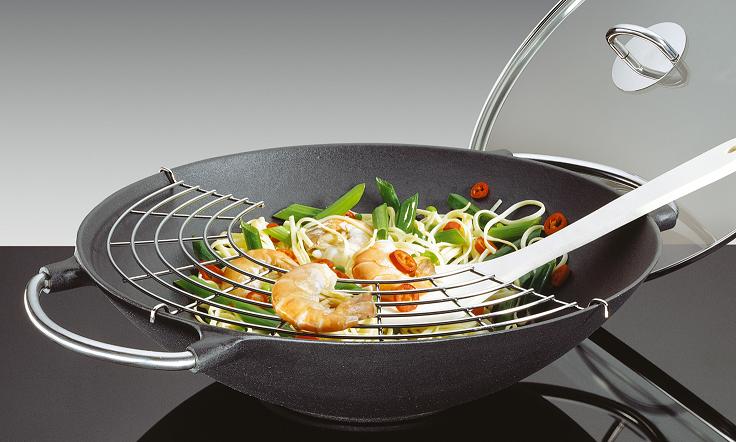 Litinová wok pánev PREMIUM, se skleněnou poklicí