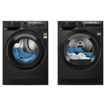 Electrolux EW8FG5602CDC + EW8D595RCDC + exkluzivní sada v celkové hodnotě 3 000 Kč